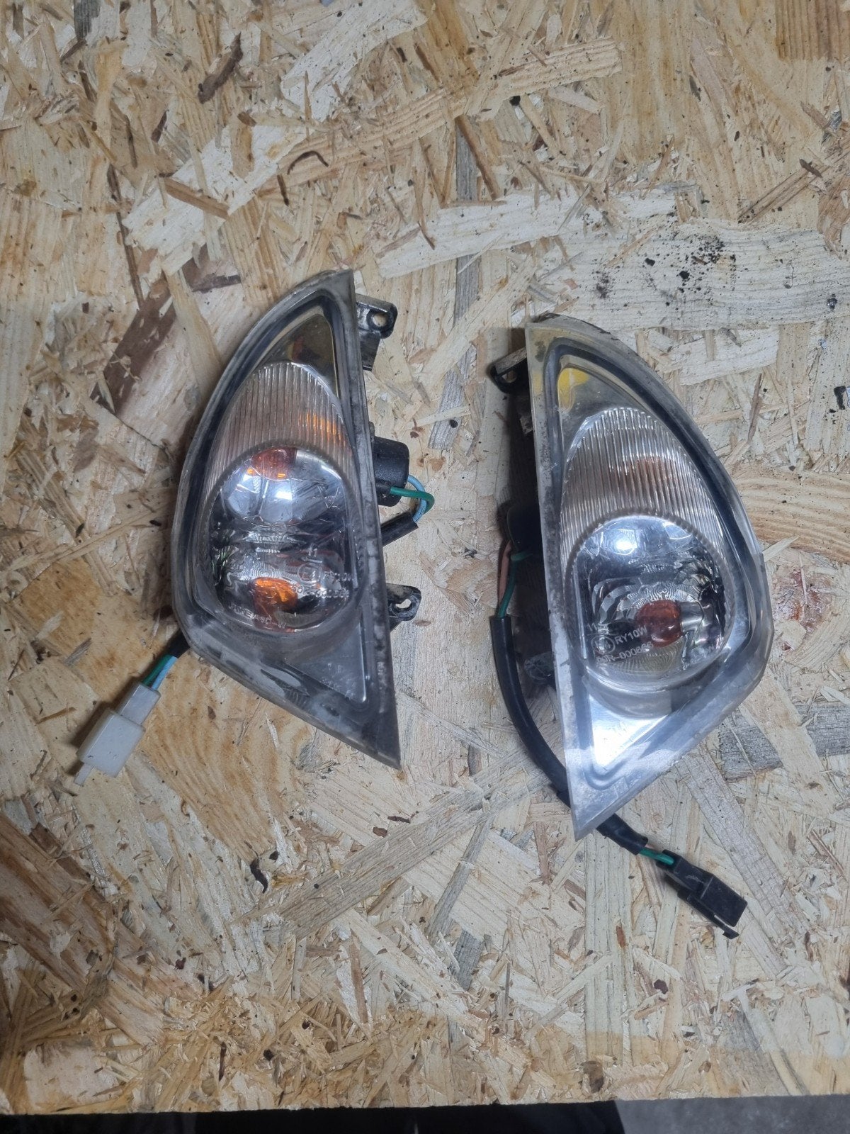 SYM Mio 50 Knipperlichten Voor, Fietsen en Brommers, Brommeronderdelen | Scooters, Ophalen of Verzenden