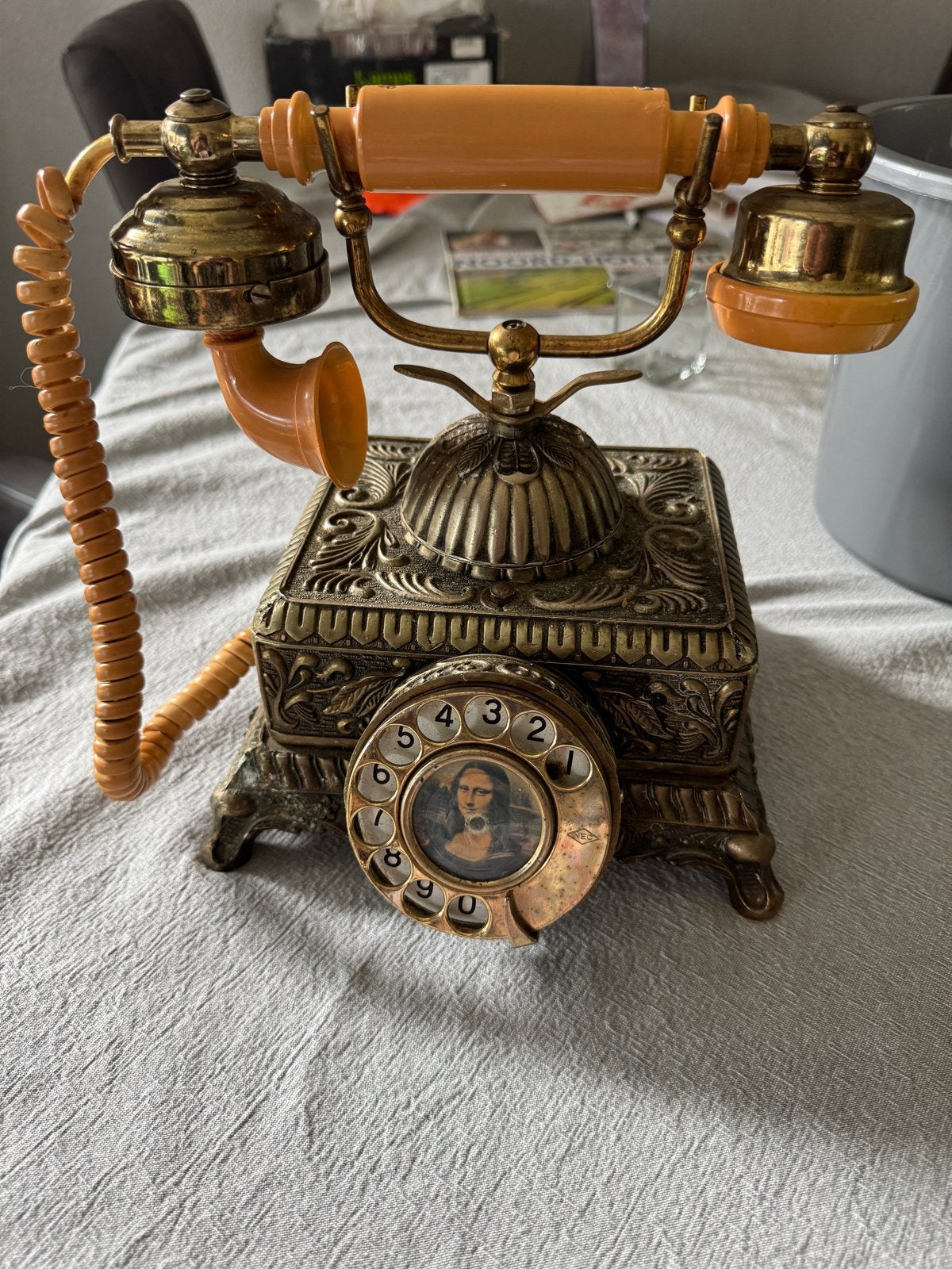 Decoratieve Vintage Telefoon met Mona Lisa Wijzerplaat, Ophalen of Verzenden