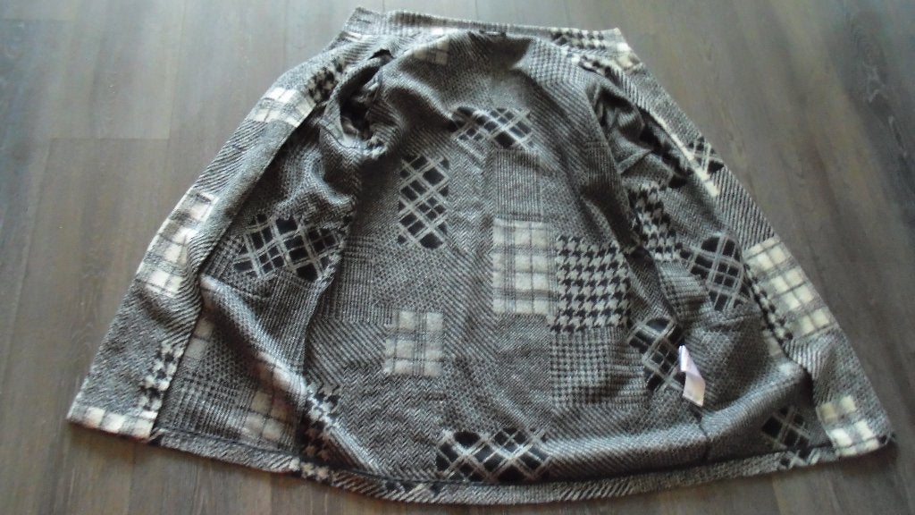 dames jas maat 46, Ophalen of Verzenden, Zo goed als nieuw, Maat 46/48 (XL) of groter, Zwart