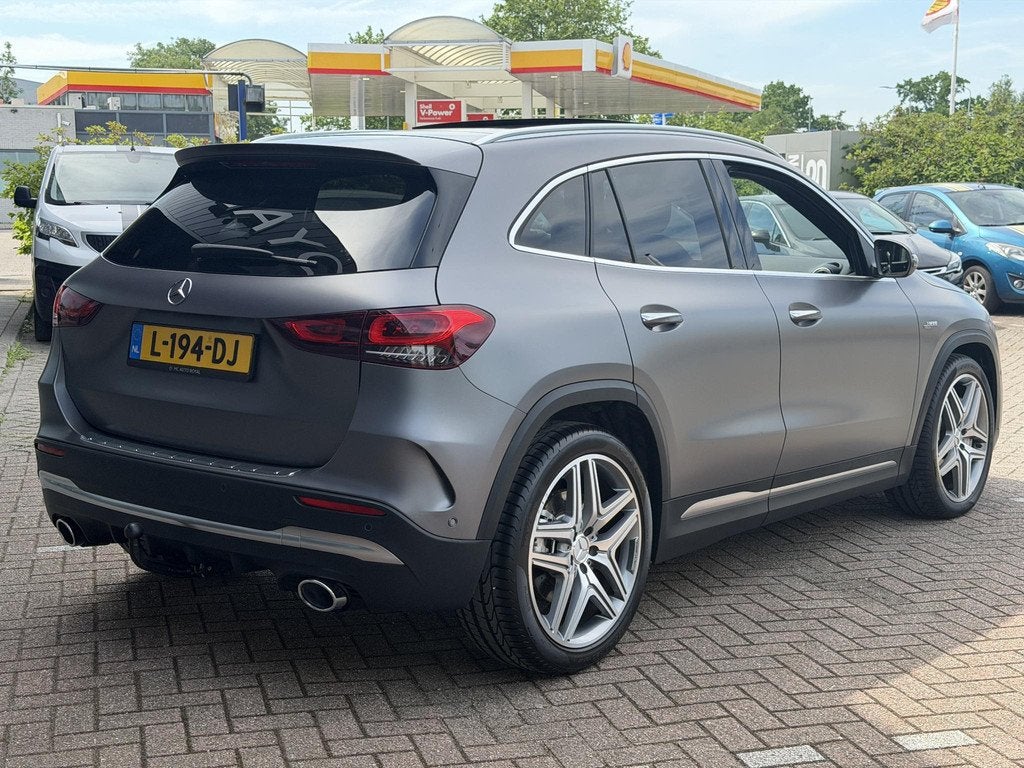 Mercedes-Benz GLA 35 AMG 4MATIC AUTOMAAT| PANORAMADAK |NAVIG, Auto's, Mercedes-Benz, Automaat, 4 cilinders, Leder en Stof, Vierwielaandrijving