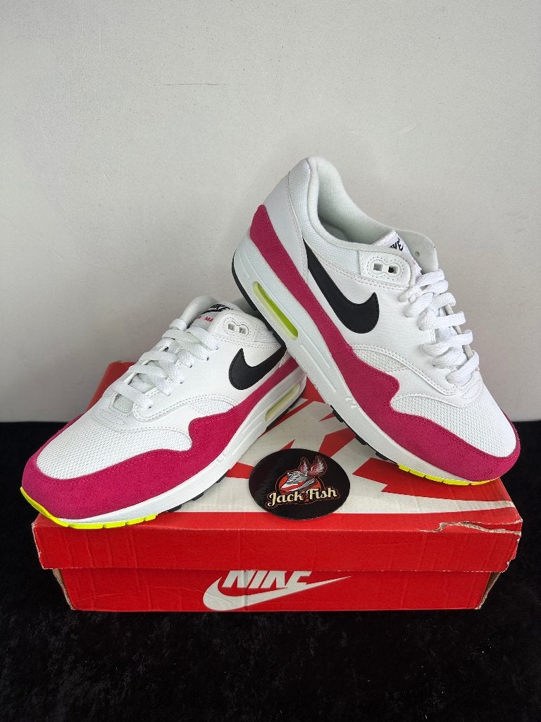 Nike air Max 1 Volt rush pink - size 40, Nieuw, Ophalen of Verzenden, Sneakers of Gympen, Roze