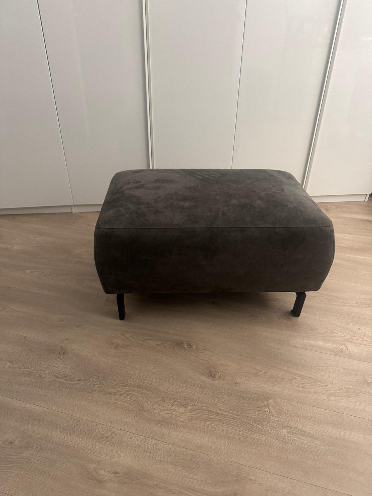 . Poef Afm. 88x55x45cm. . . Grijs/groen, Huis en Inrichting, Banken | Voetenbanken en Poefen, Ophalen of Verzenden, Zo goed als nieuw