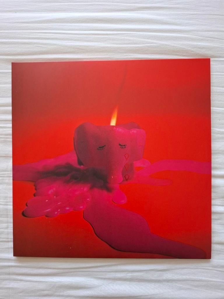 LP Arcade fire - Pink elephant (special edition), Beschermende buitenhoes, 2020 tot heden, Ophalen of Verzenden, Zo goed als nieuw