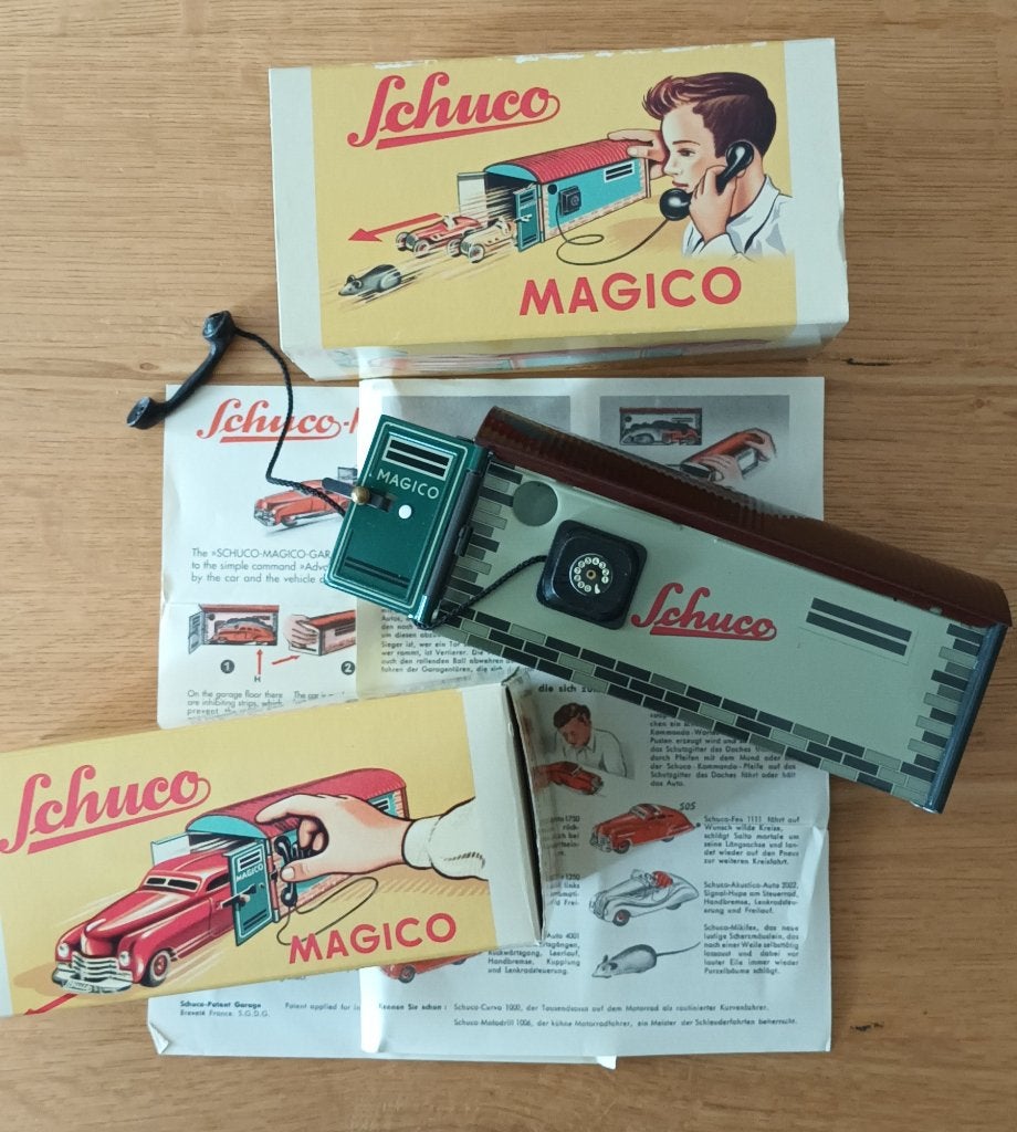 Schuco 1501 Magico Garage compleet, Antiek en Kunst, Antiek | Speelgoed, Ophalen of Verzenden