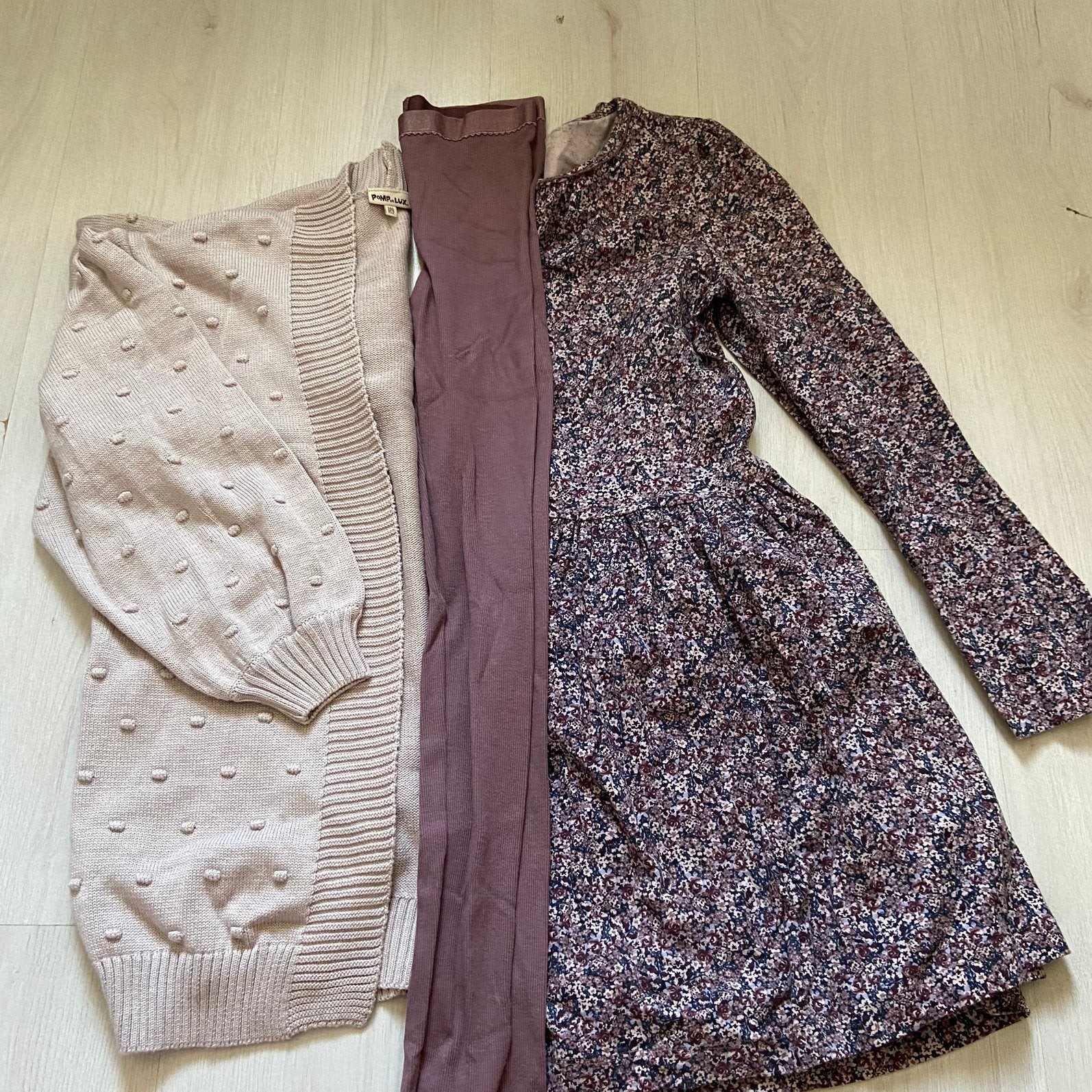 lila / paars POMPDELUX set gebreid vest + jurk + legging 152, Verzenden, Zo goed als nieuw, Meisje, Setje