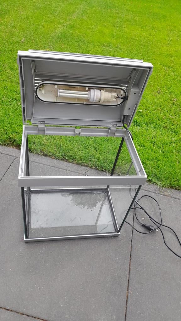 Aquarium 30 liter, Dieren en Toebehoren, Vissen | Aquaria en Toebehoren, Ophalen of Verzenden, Zo goed als nieuw, Leeg aquarium