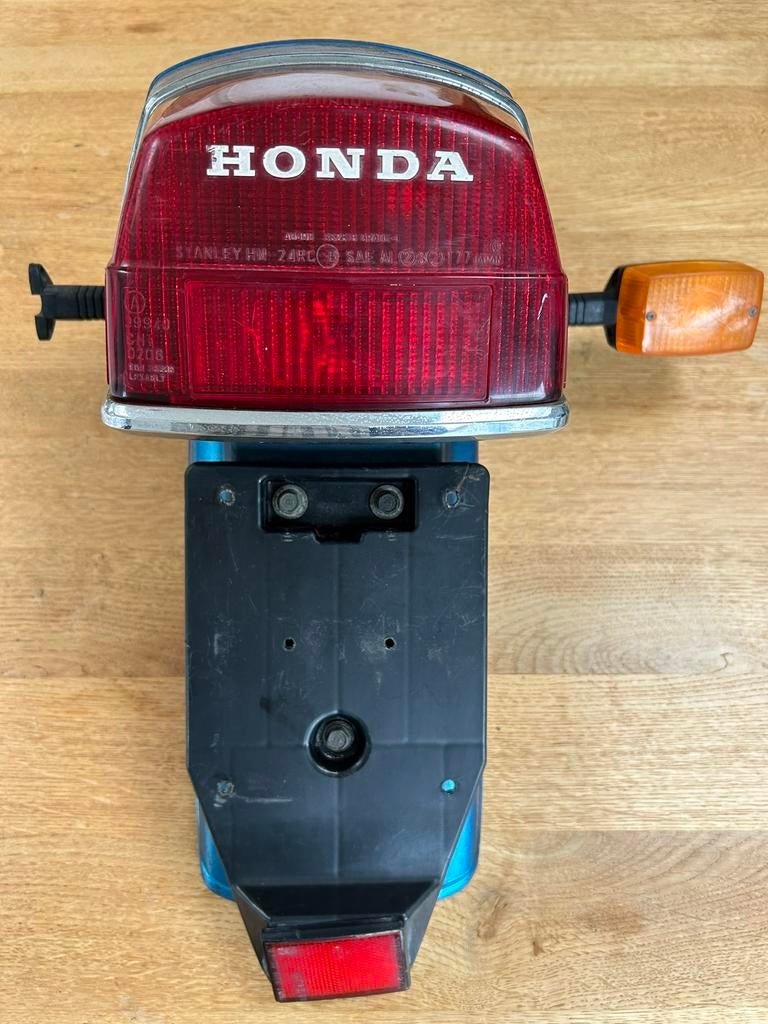 ACHTERLAMP HONDA, Ophalen of Verzenden