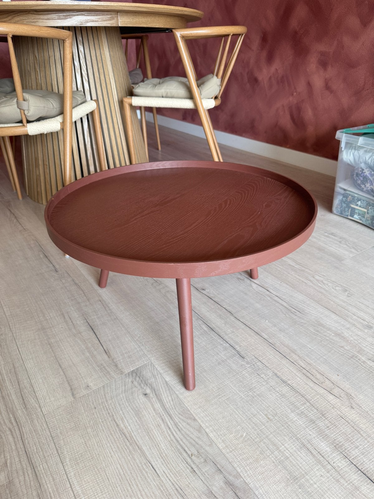 Ronde bijzettafel in terracotta kleur, Huis en Inrichting, Kunststof, Gebruikt, Rond, Minder dan 50 cm