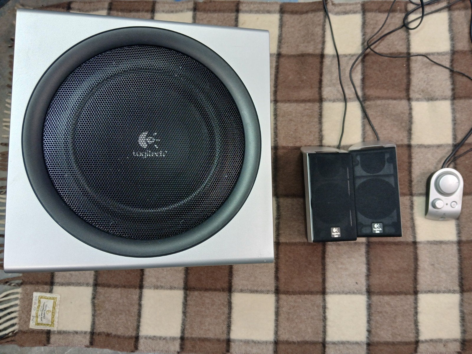 Logitech 2.1 Speakerset met Subwoofer en Satellieten, Audio, Tv en Foto, Gebruikt, Logitech, Speakerset, Minder dan 60 watt
