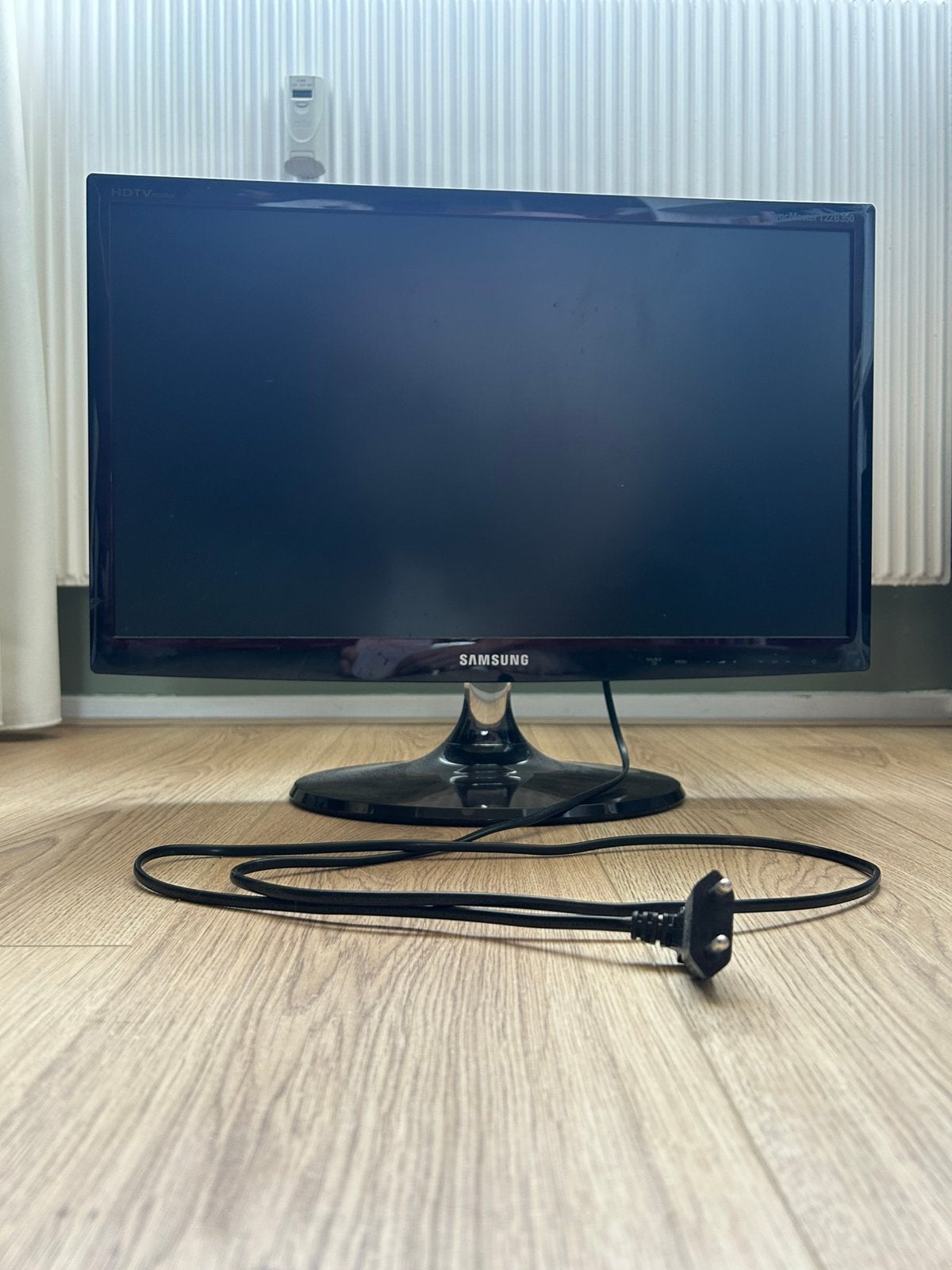 Samsung TV/monitor LT22B350, Ophalen, Gebruikt, HDMI, Full HD