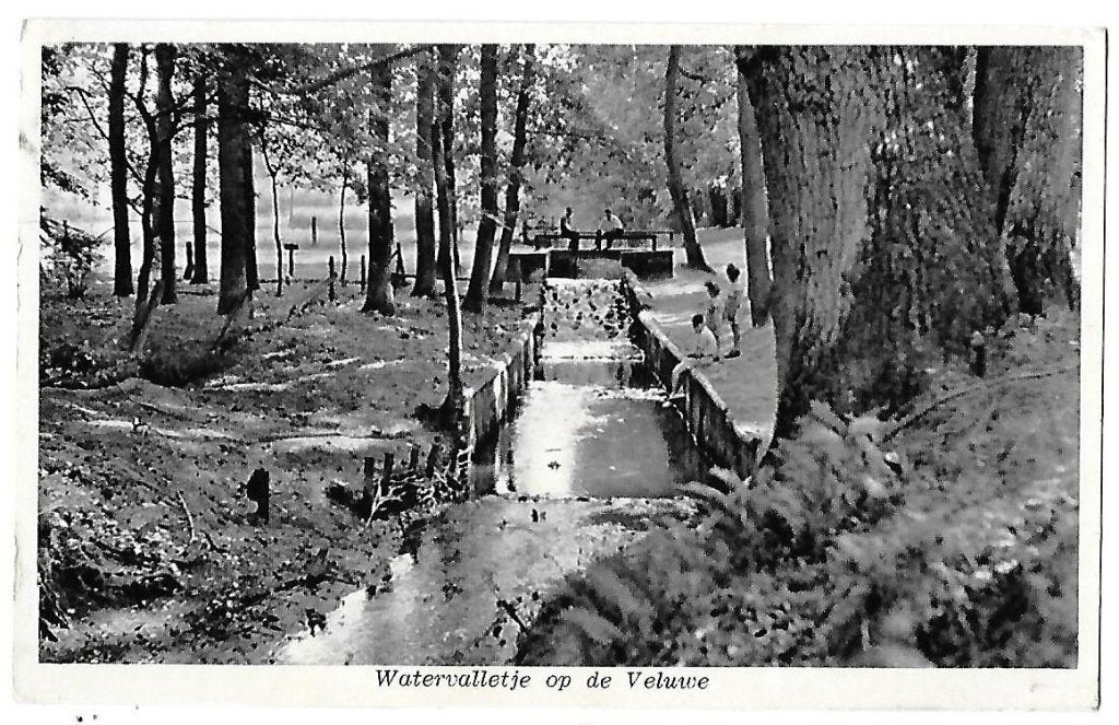 Veluwe Watervalletje Oude Gelopen Ansichtkaart (B618 ), Ophalen of Verzenden, 1960 tot 1980, Gelopen, Gelderland