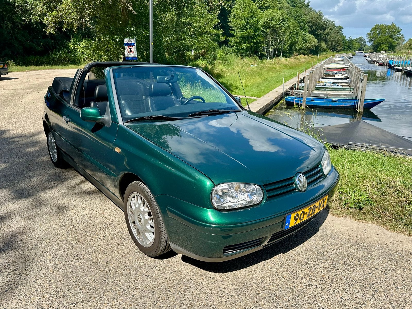 Volkswagen Golf Cabrio Highline (Electr Kap, Leer, Lage km), Auto's, Volkswagen, Voorwielaandrijving, Zwart, 4 cilinders, Cabriolet