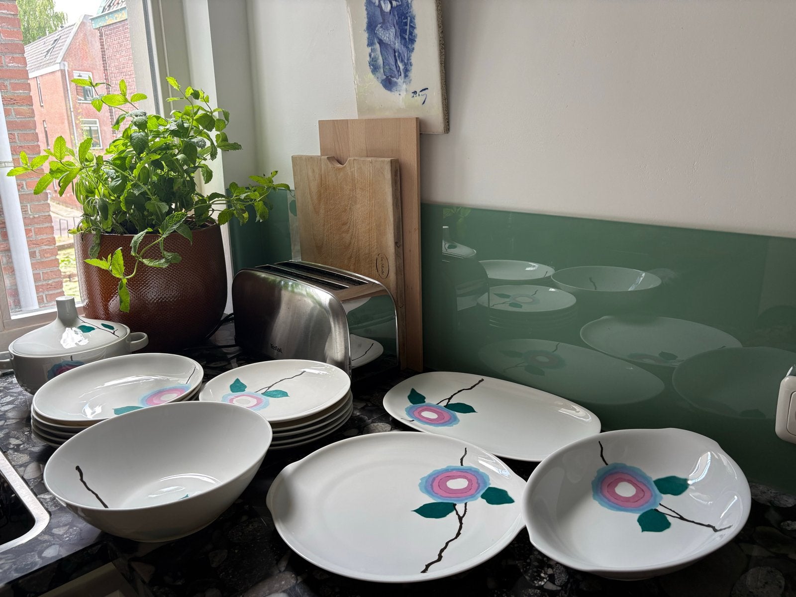 Vintage Hutschenreuther Servies - Bloemenmotief, Antiek en Kunst, Antiek | Servies compleet, Ophalen