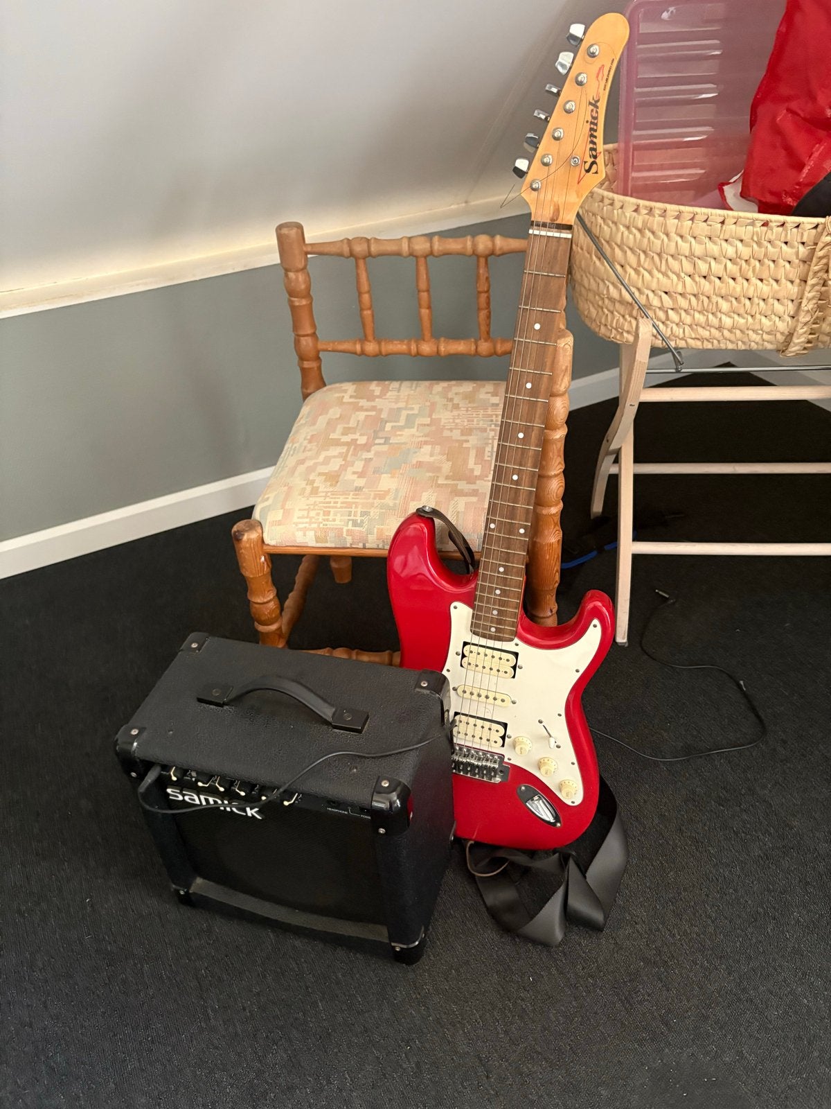 Samick elektrische gitaar met versterker, Gebruikt, Met versterker, Solid body, Ophalen