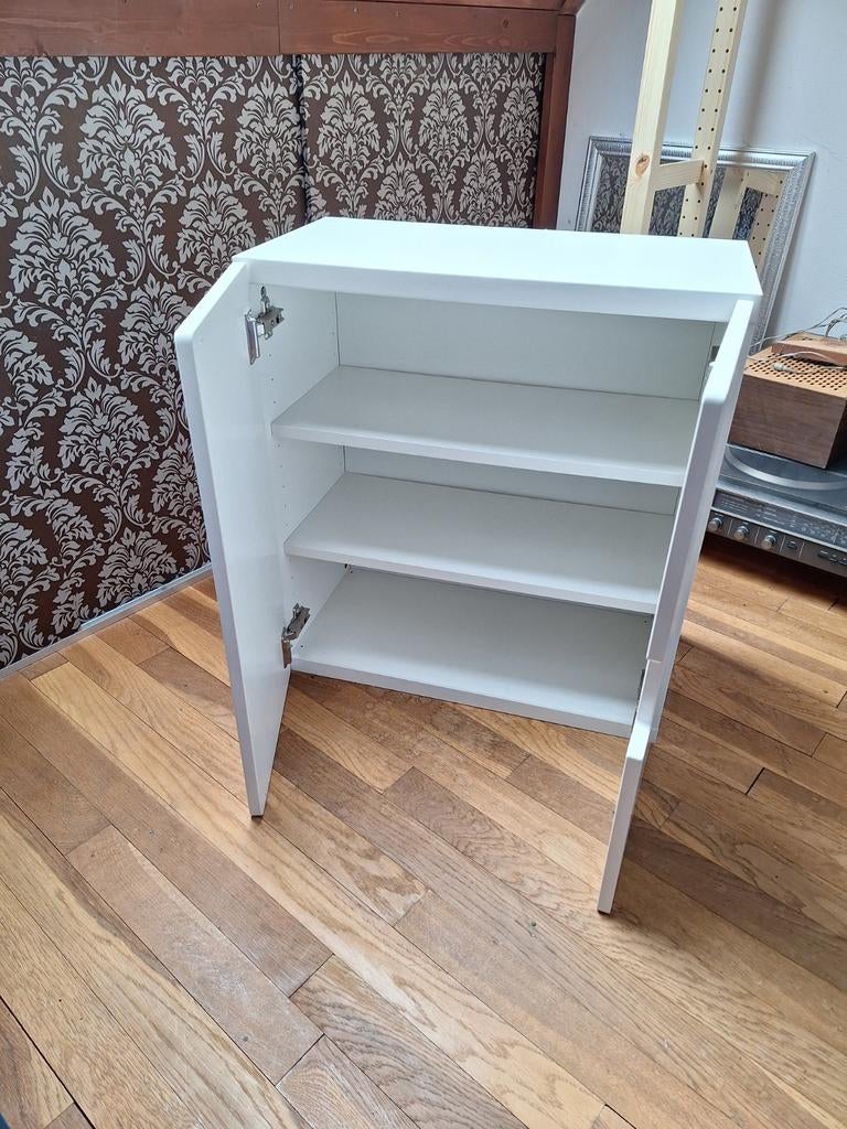 Ikea kasten., Ophalen