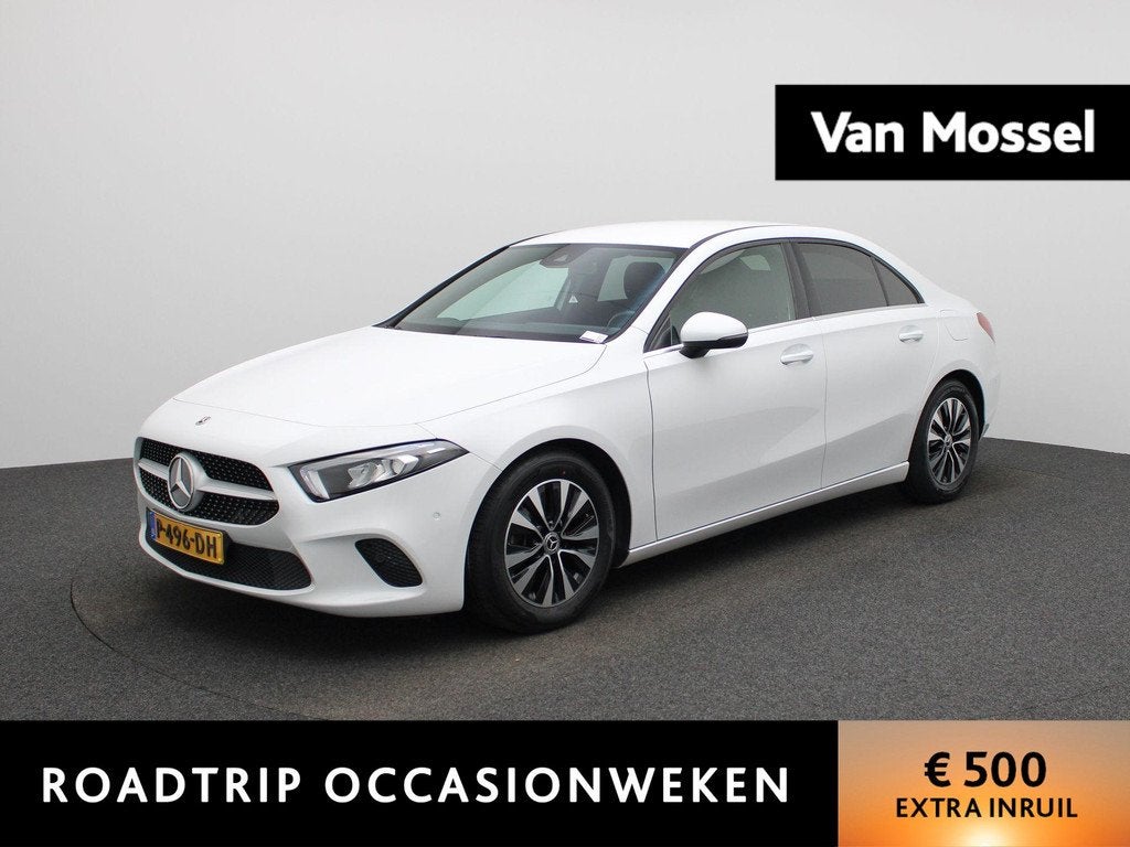 Mercedes-Benz A-klasse 180 Business Solution | Automaat | Tr, Auto's, 12 maanden, 136 pk, 4 cilinders, Leder en Stof