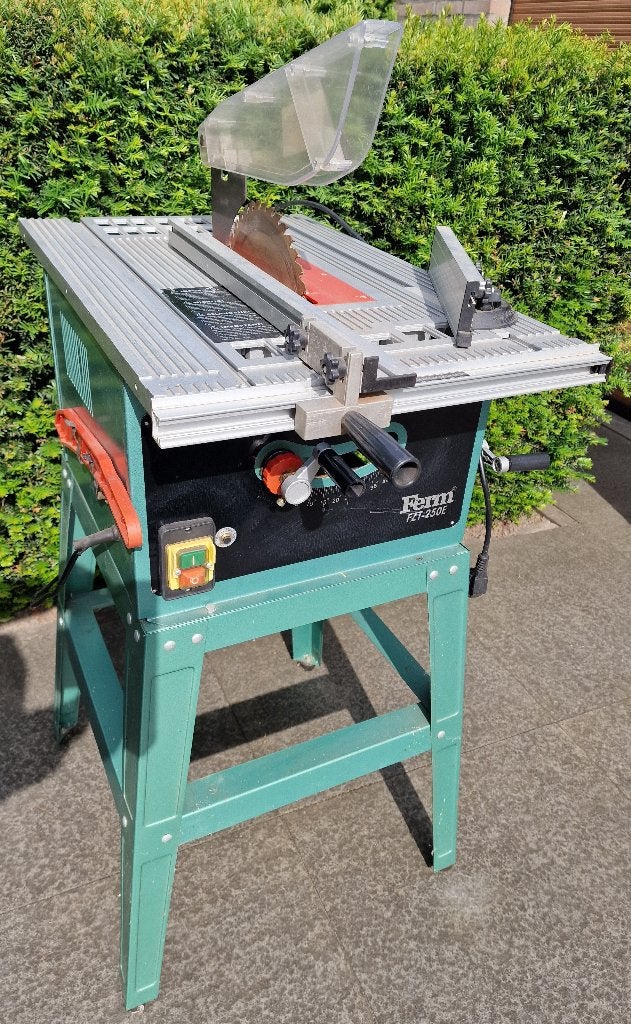 FERM Zaagtafel FZT-250E, Ophalen, Topcraft/FERM, Gebruikt, Cirkelzaag