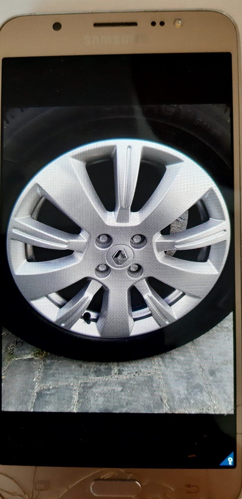 Te koop/bieden, Ophalen, 16 inch, Band(en), 205 mm