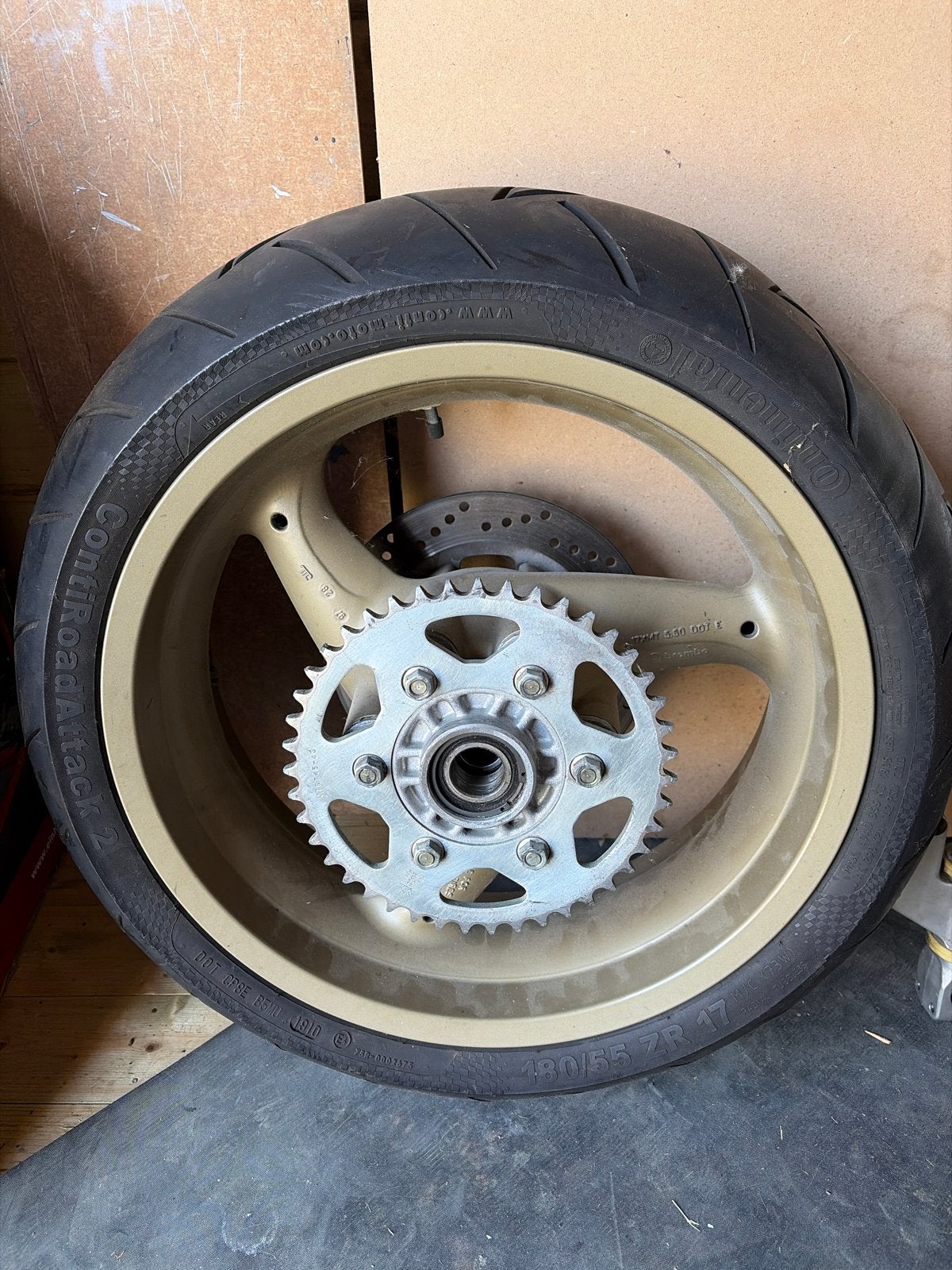 17 inch Ducati ST2 1998 achterwiel, Motoren, Ophalen, Gebruikt