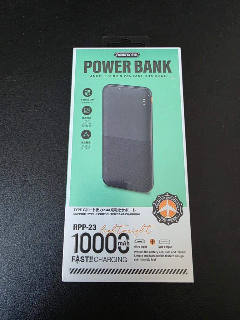 Remax Powerbank 10000 mAh Zwart met 3 Aansluitingen, Ophalen of Verzenden, Nieuw, Remax