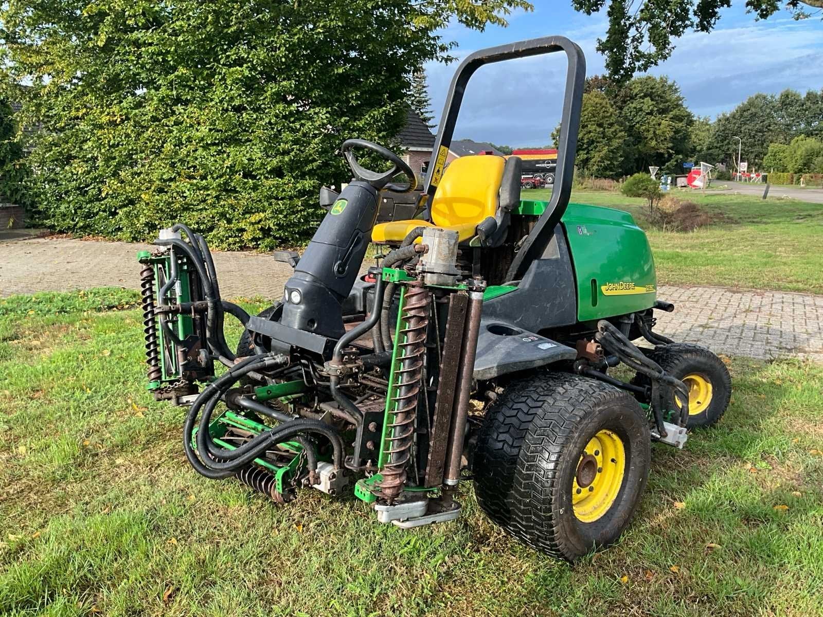 John Deere 3235C kooimaaier, Maaier