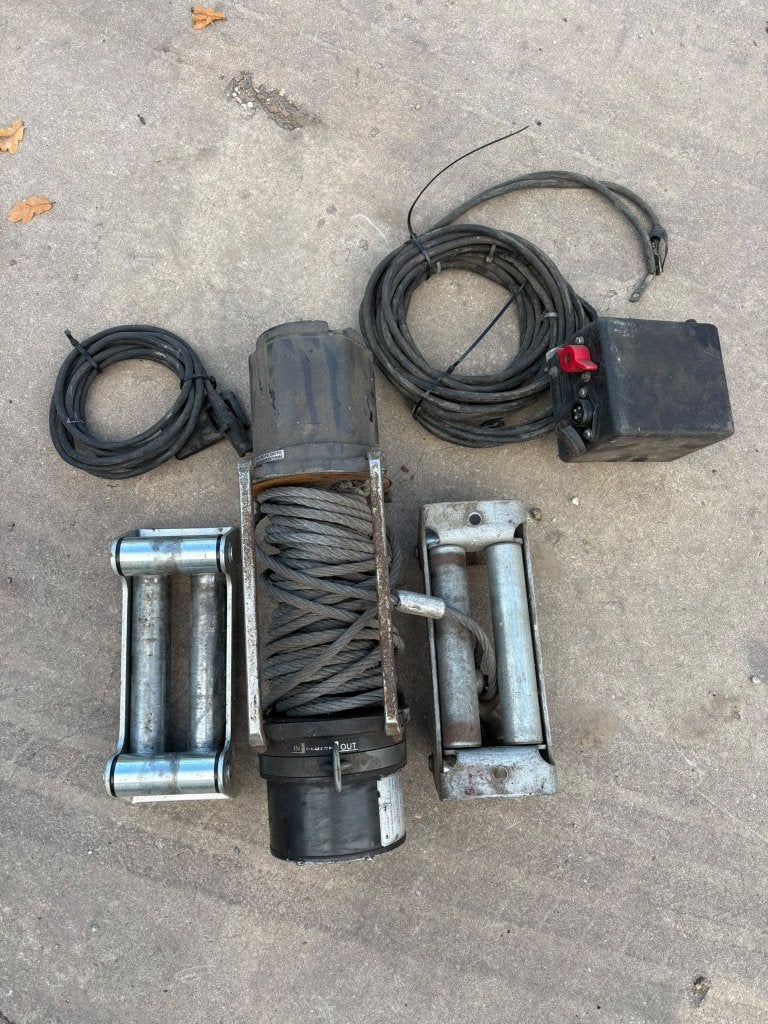 Elektrische lier ROCK 4.000KG incl bediening, Ophalen, Gebruikt, Elektrisch