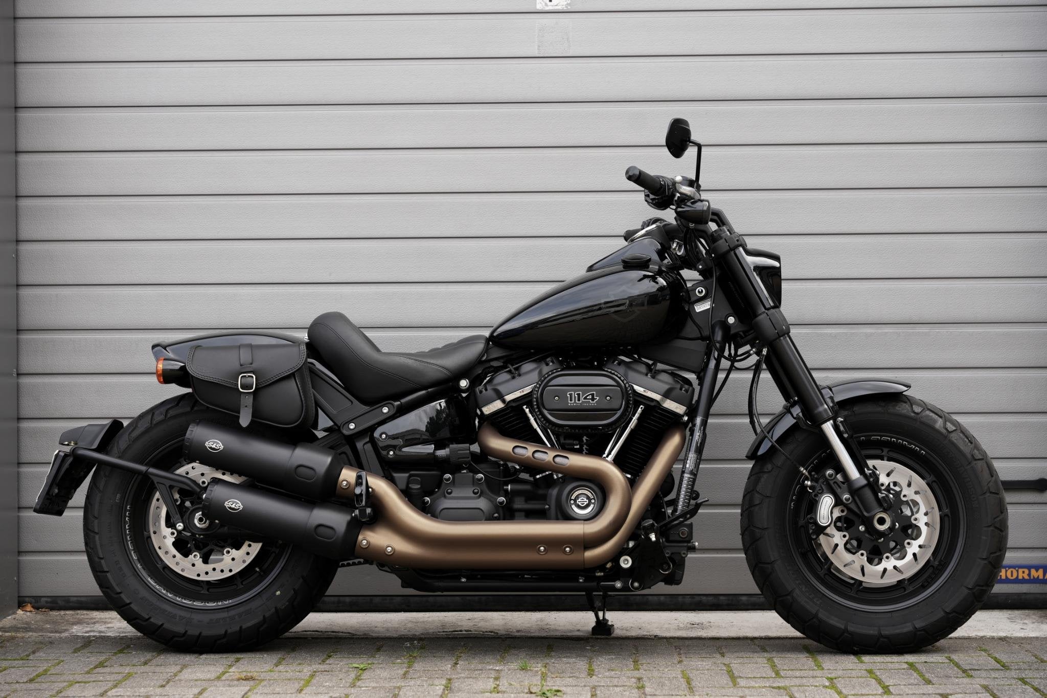 Harley Davidson 114 FXFBS Softail Fat Bob 5HD Fatbob, Motoren, Laan van Vredenoord 33
2289 DA  Rijswijk, NL, H-DCUSTOMERSERVICE@Harley-Davidson.com
