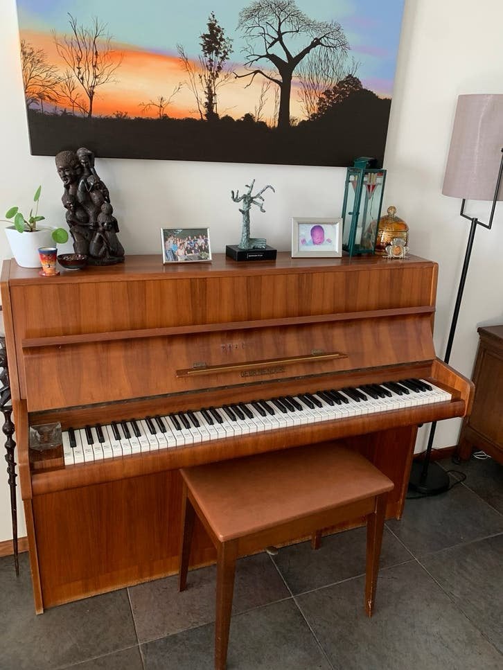 Piano  - in prima staat. - GRATIS, Ophalen, Gebruikt, Bruin, Piano