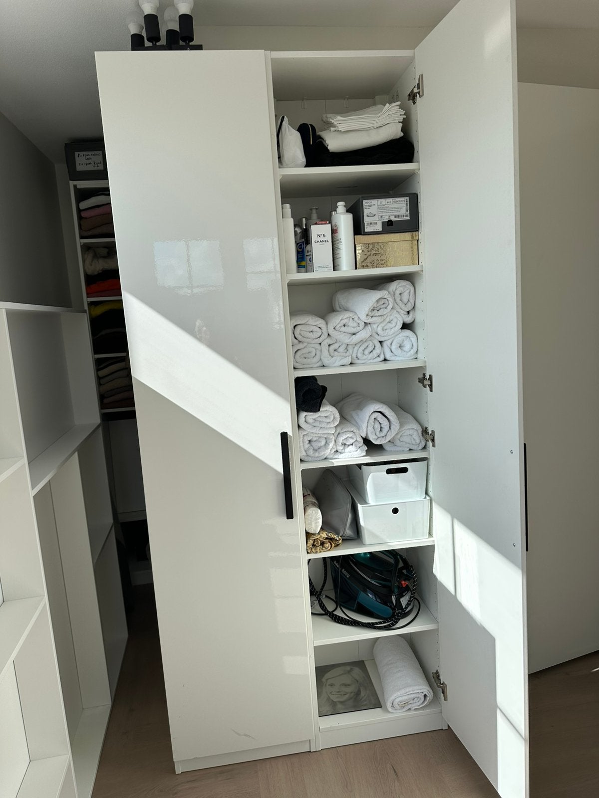 Dubbele ikea Pax kast met hoogglans deuren, Ophalen, Zo goed als nieuw, 50 tot 75 cm, 200 cm of meer