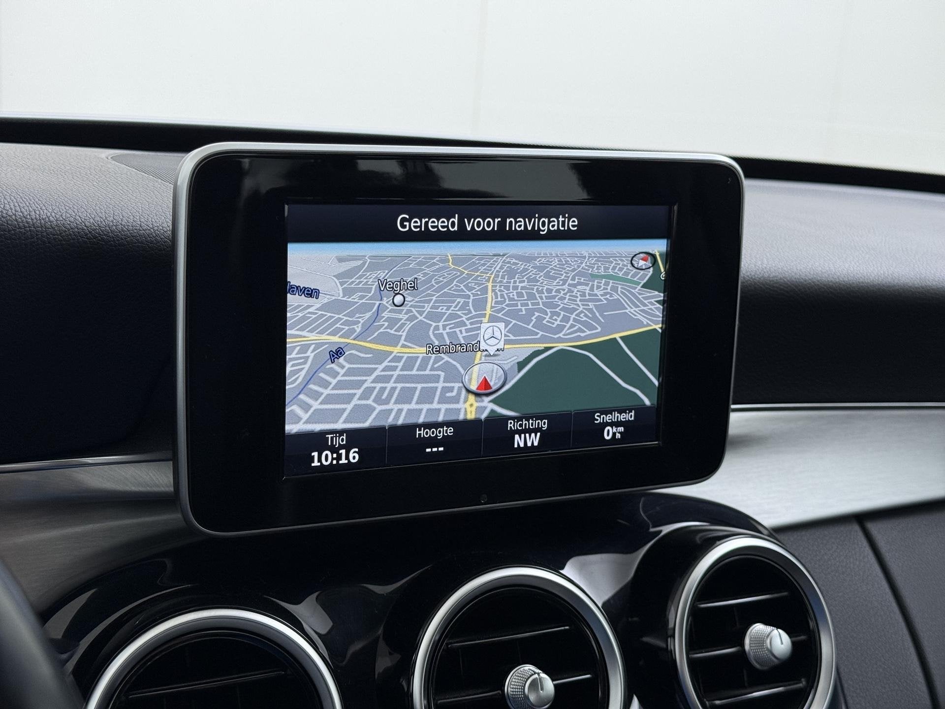 Foto 32 van Mercedes-Benz C-klasse 180 Ambition Stoelverwarming | Naviga