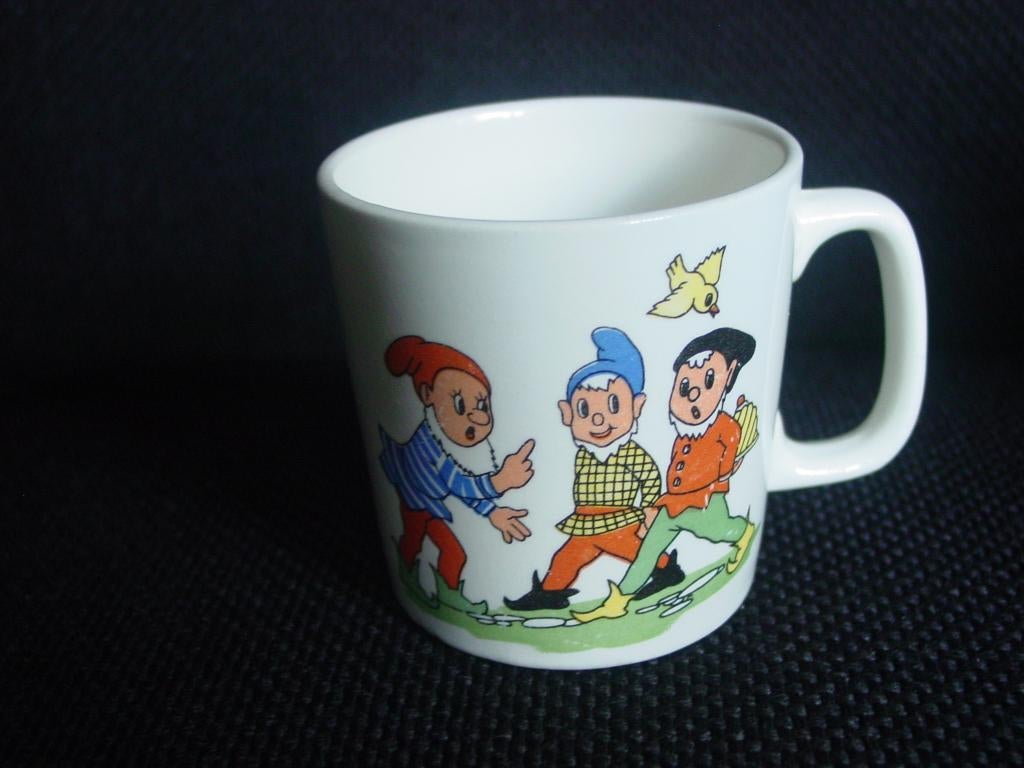 Kinderbeker Retro, Petrus Regout, Antiek en Kunst, Antiek | Servies los, Ophalen of Verzenden