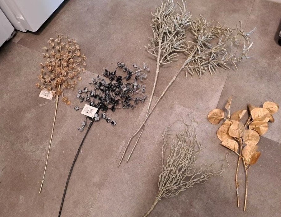 kunsttakken,glittertakken,kunstbloemen,decoratie,kerst,goud, Ophalen of Verzenden, Zo goed als nieuw, Binnen