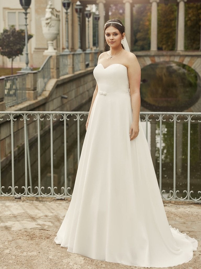 trouwjurk Sample Sale Bianco Evento – Model Harmonia, Ophalen, Trouwjurk, Bianco evento, Wit