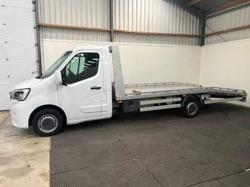 Renault - Master - Autotransporter - Bedrijfswagen - 2021, Auto's, Bestelauto's, Gebruikt, Euro 6, Renault, Wit