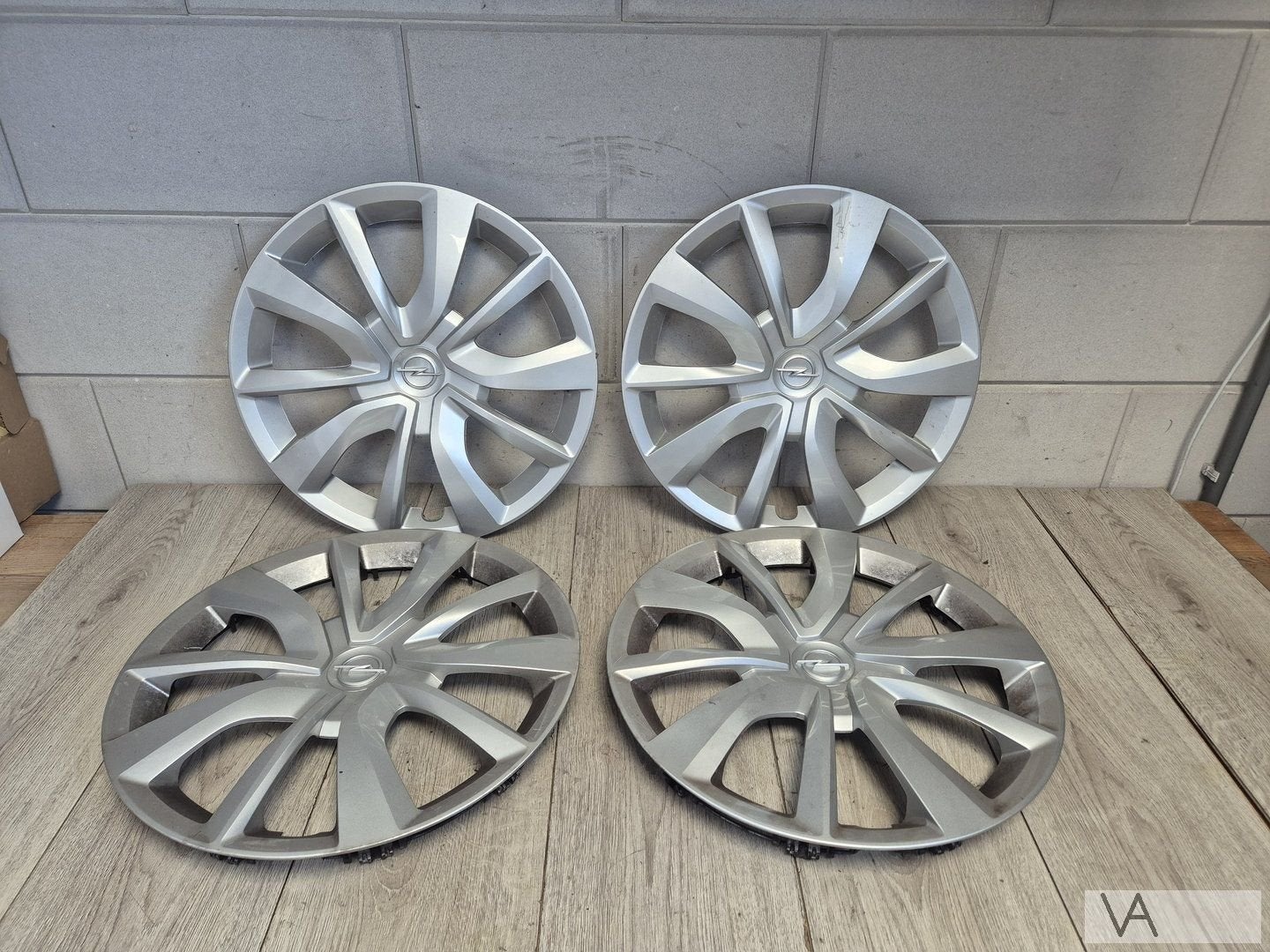 Wieldop set van 4 van Opel Corsa F 2019 - 2025 15 inch €60, Gebruikt, -, -, Ophalen of Verzenden