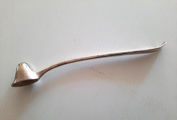 Elegante Verzilverde Kaarsendover - Klassiek Lepelmodel, Ophalen of Verzenden
