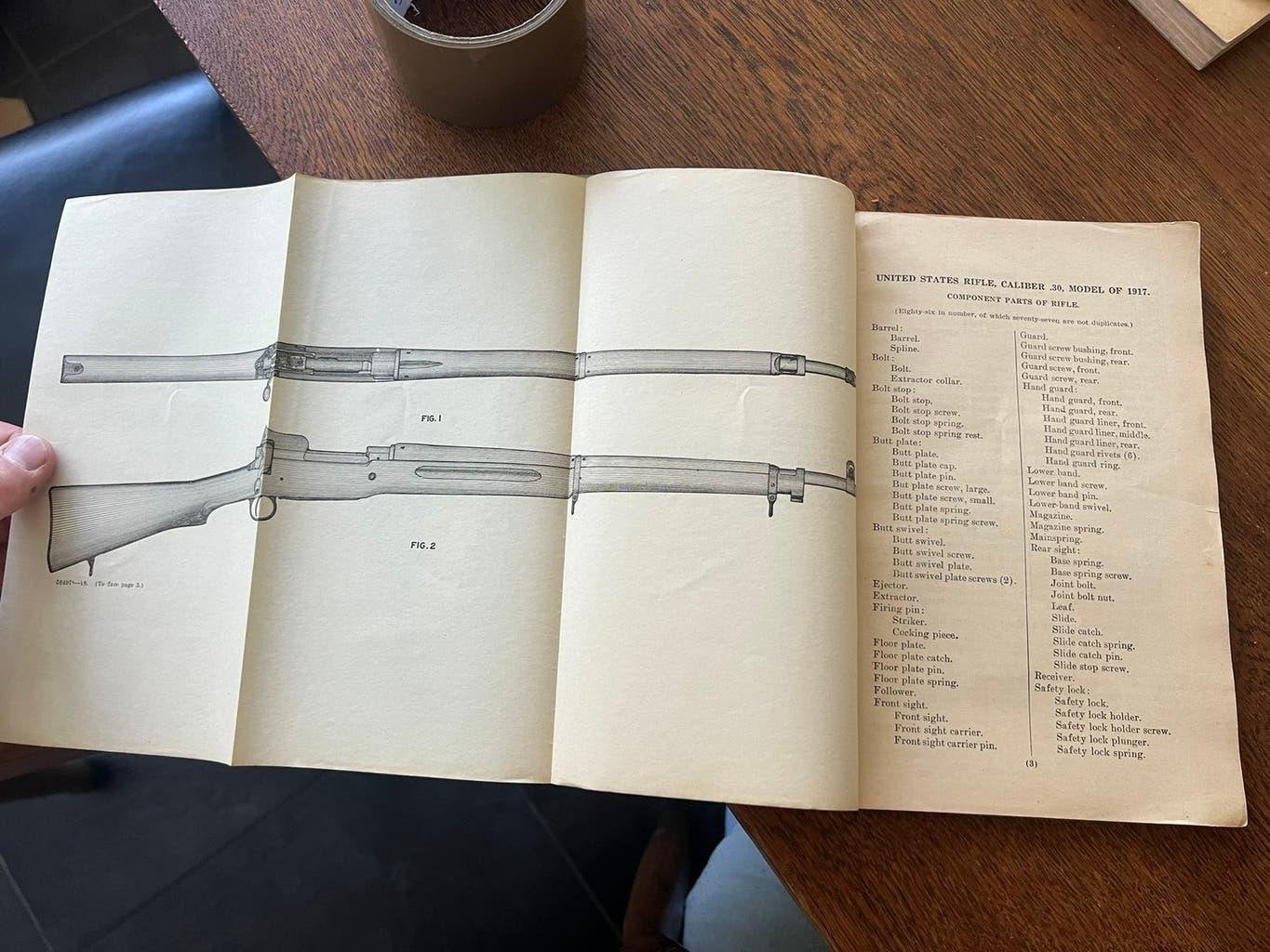 WO1 Amerikaans voorschrift P-14 M1917 Rifle enfield 1918, Verzamelen, Amerika, Verzenden