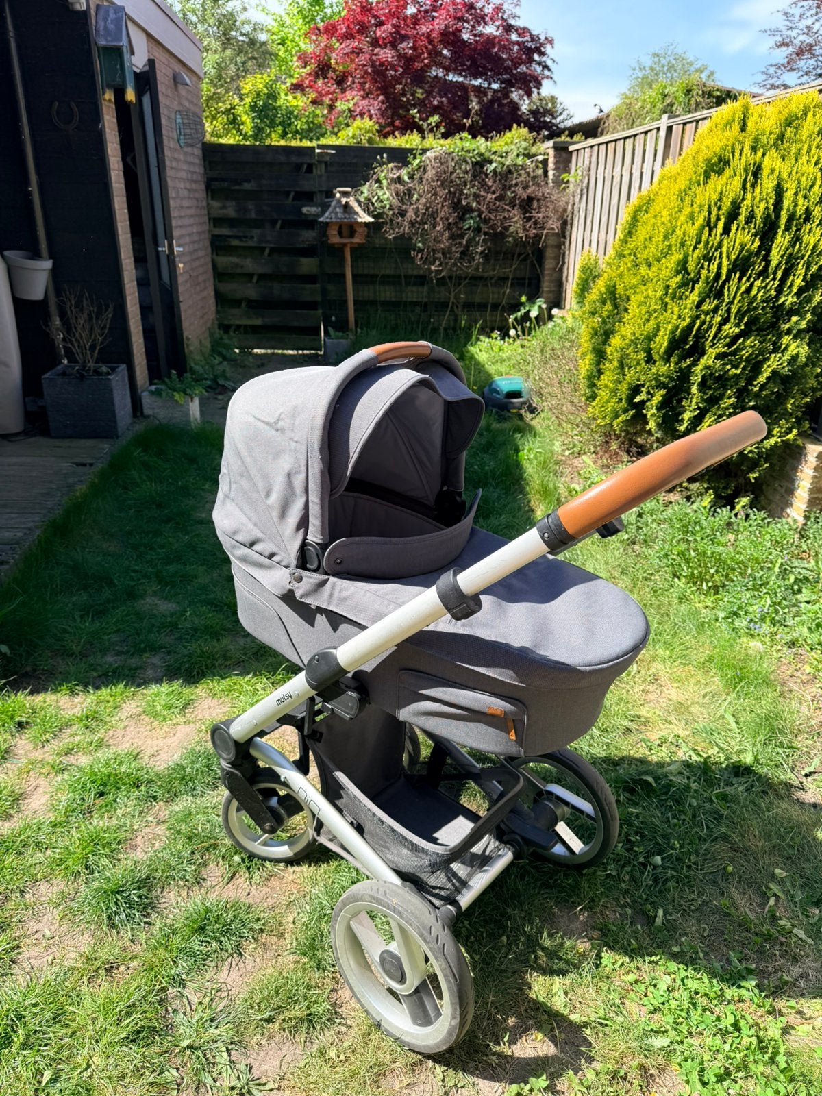 Volledige Kinderwagen nio mutsy met maxicosi, Ophalen, Gebruikt, Combiwagen, Verstelbare duwstang
