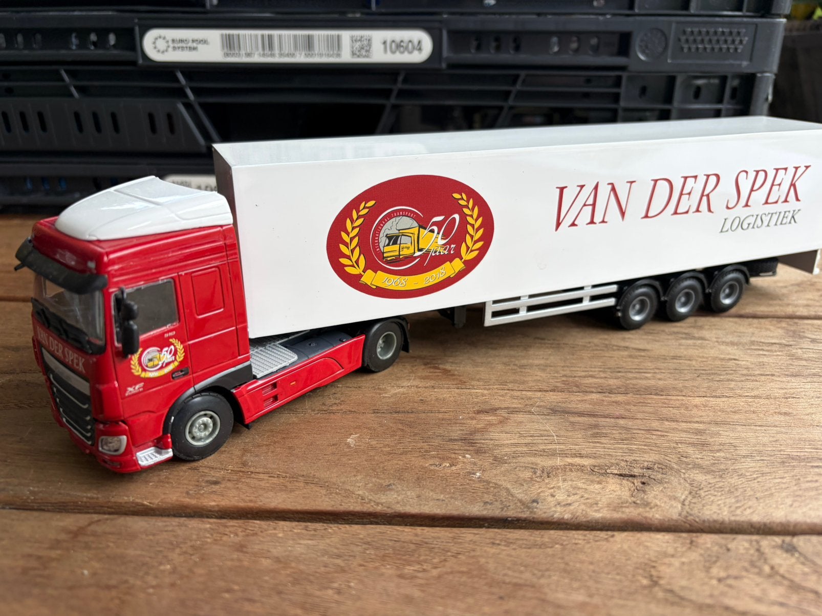DAF XF LION TOYS VAN DER SPEK 50 JAAR, Hobby en Vrije tijd, Ophalen of Verzenden, Zo goed als nieuw, Bus of Vrachtwagen, Lion Toys