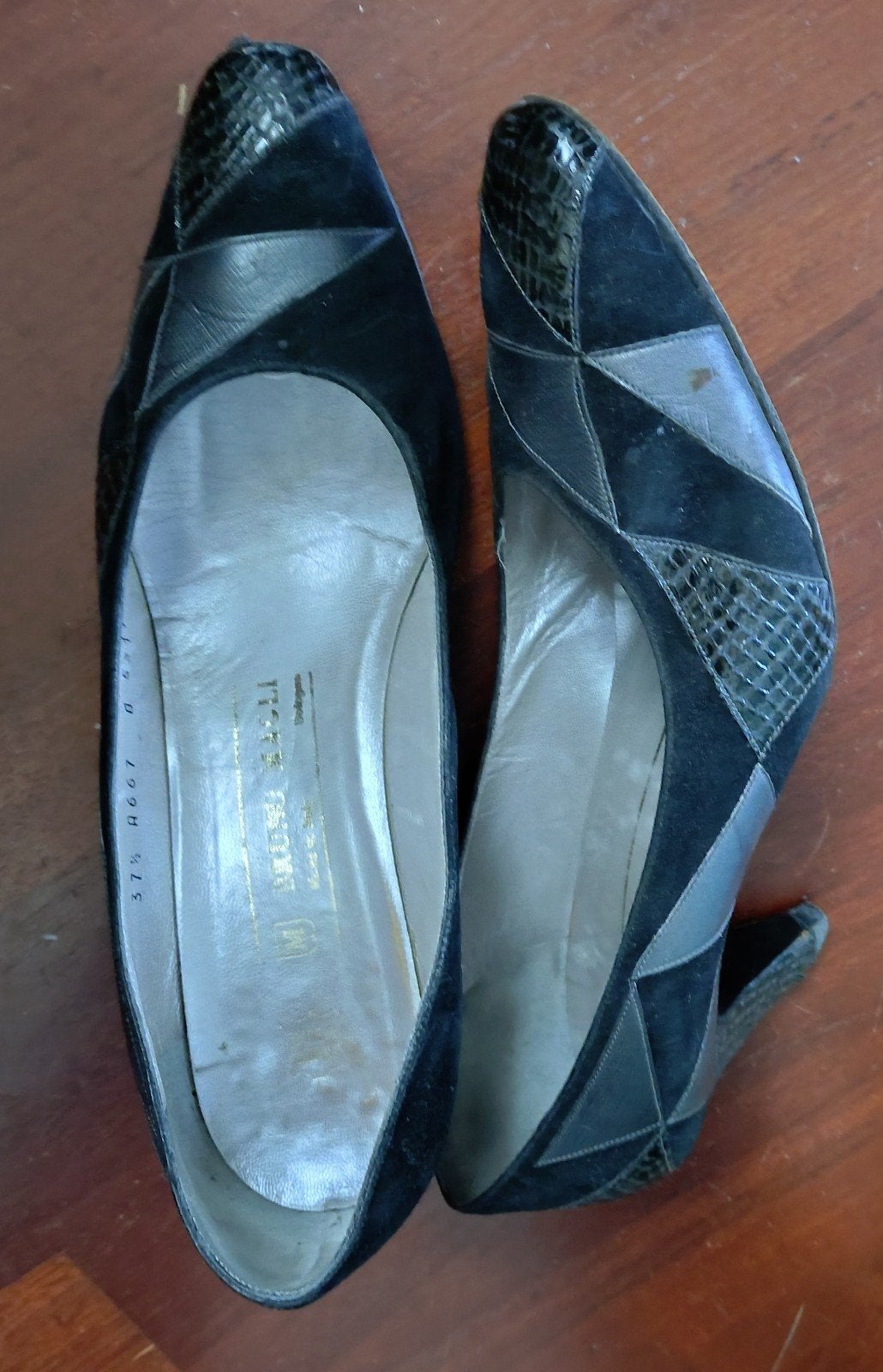 Elegante zwarte pumps met patchwork design, Pumps, Zwart, Ophalen of Verzenden, Gedragen