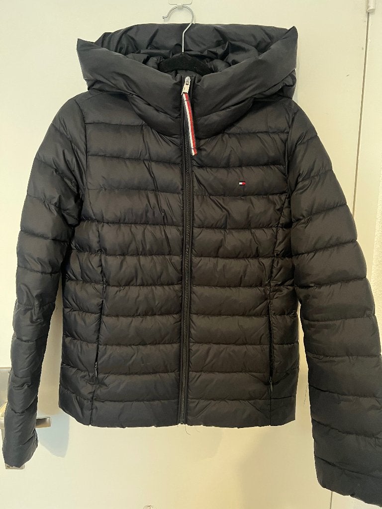 Dames Jacket Tommy Hilfiger XS, Zwart, Ophalen of Verzenden, Zo goed als nieuw, Maat 34 (XS) of kleiner
