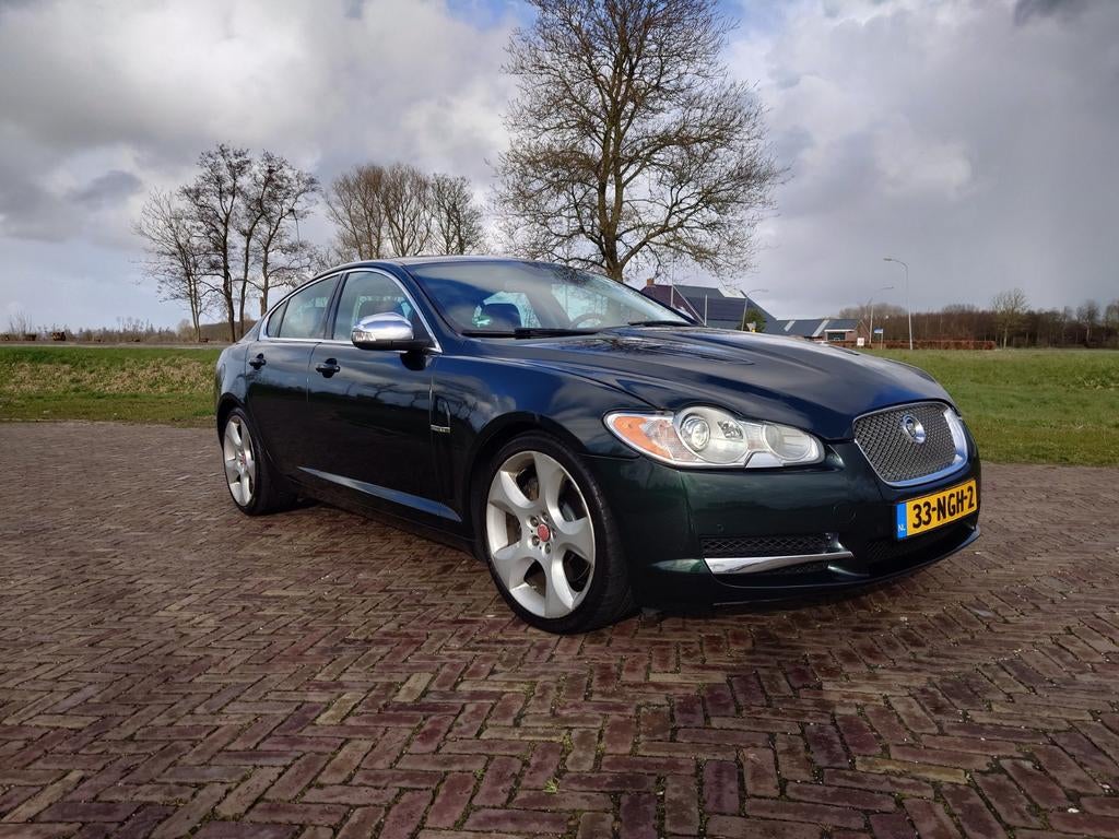 Jaguar XF 4.2 SV8 AUT 2008 Groen 416PK, Auto's, Jaguar, Automaat, Achterwielaandrijving, 8 cilinders, 1850 kg