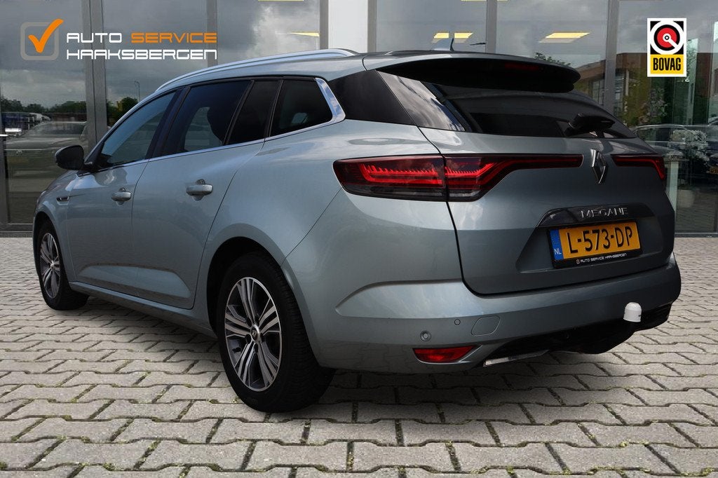Renault Mégane Estate 1.3 TCe Intens | Trekhaak | Camera |, Voorwielaandrijving, Gebruikt, 4 cilinders, Leder en Stof