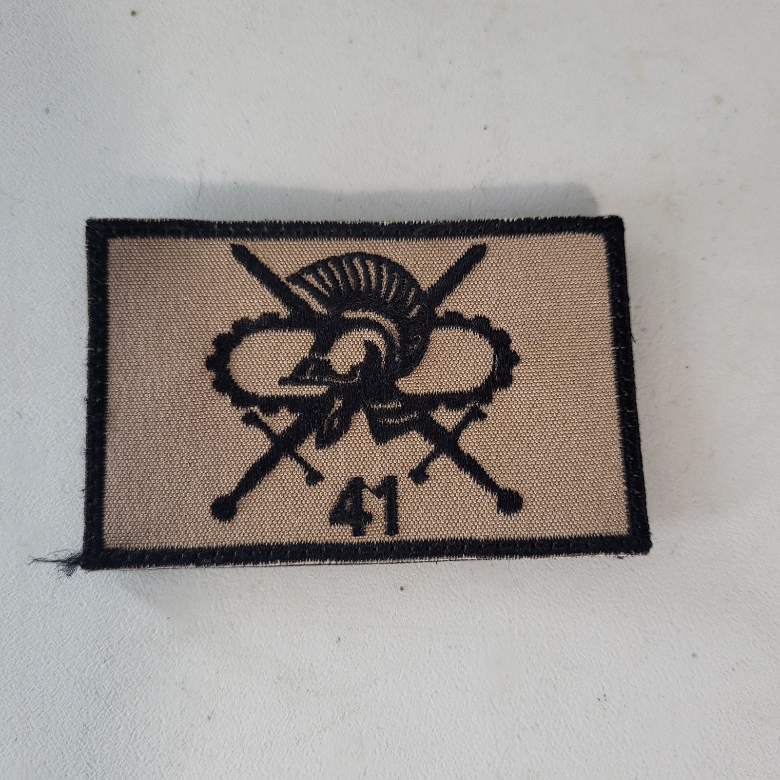 Embleem 41 Pantsergenie - Landmacht, Verzamelen, Ophalen of Verzenden, Landmacht, Nederland, Embleem of Badge