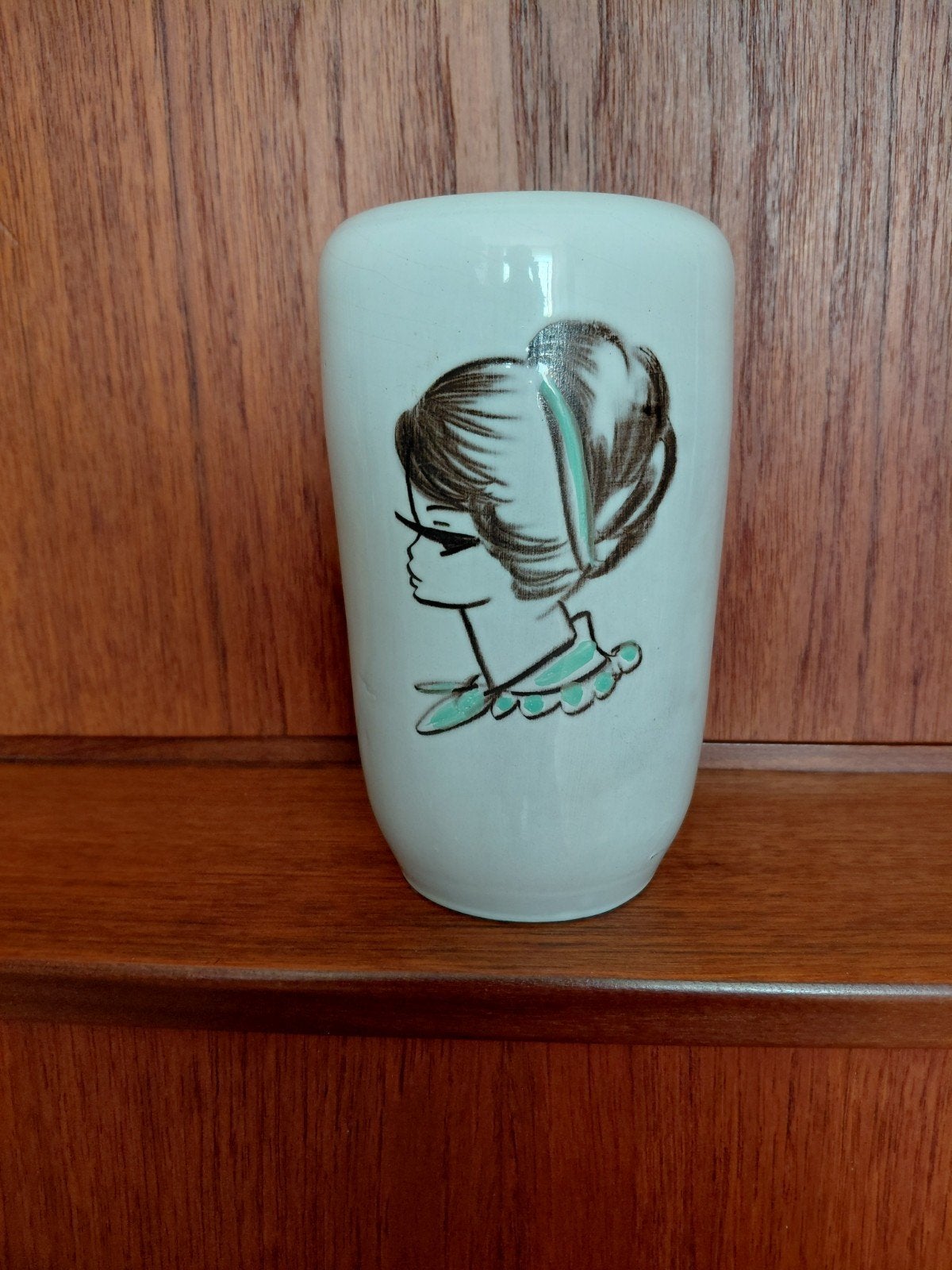 Vintage vaasje met damesportret - jaren '60 stijl, Ophalen of Verzenden