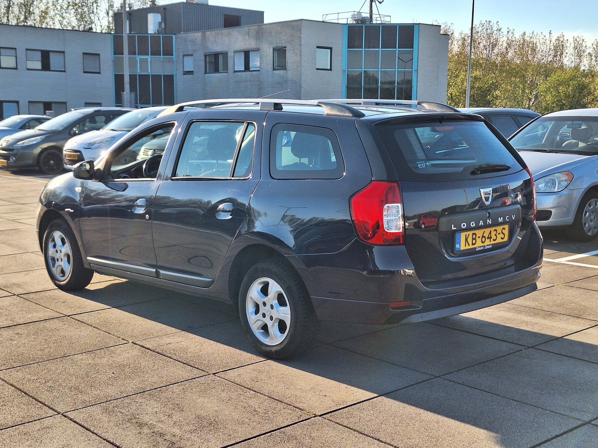 Dacia Logan MCV €4750,-0.9 TCe Bi-Fuel LPG/GAS/BENZINE, Auto's, Voorwielaandrijving, 898 cc, Stof, Gebruikt