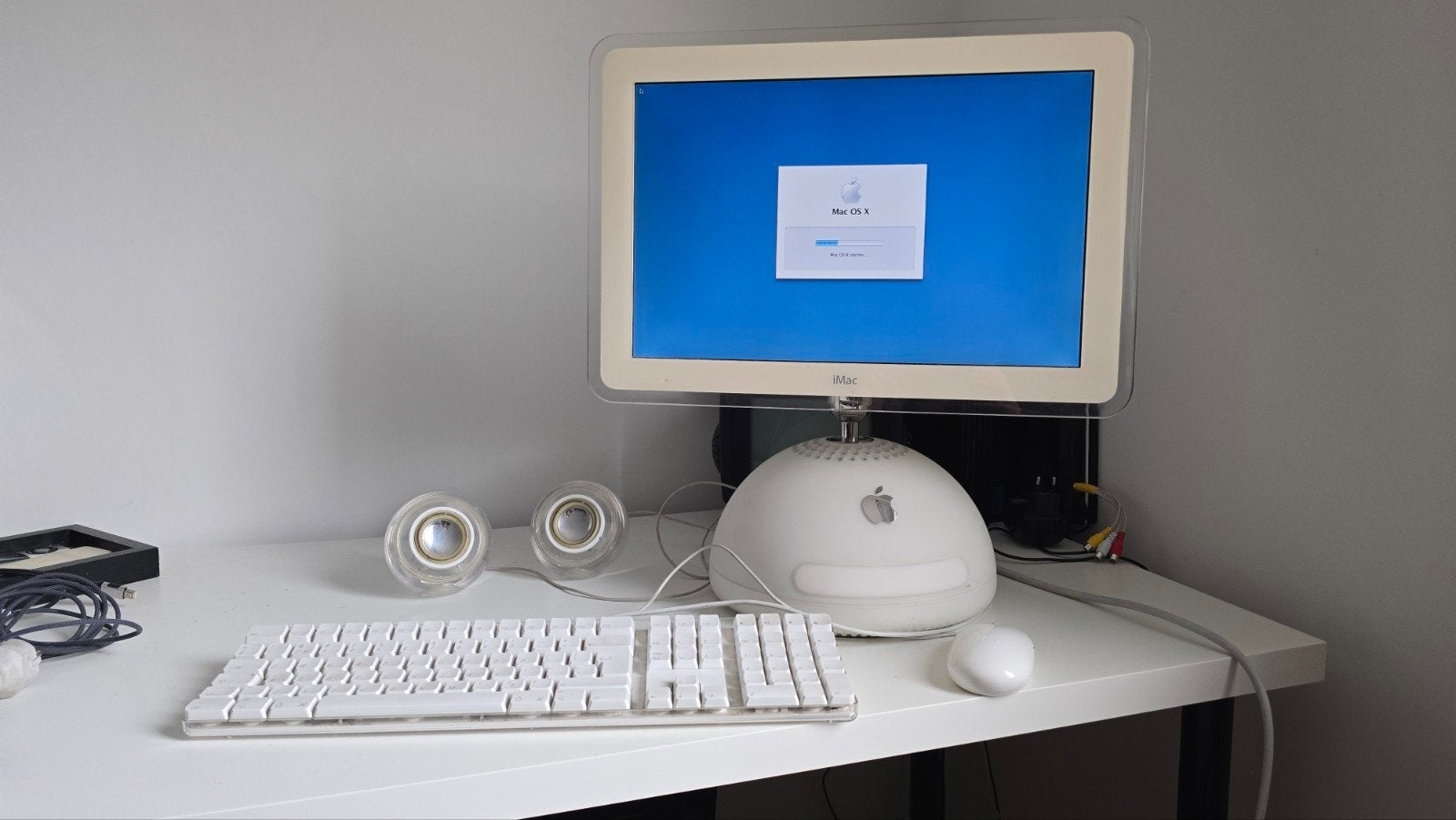 Zeldzame Apple iMac G4 17" breedbeeld + Pro Speakers (Set), Computers en Software, Ophalen