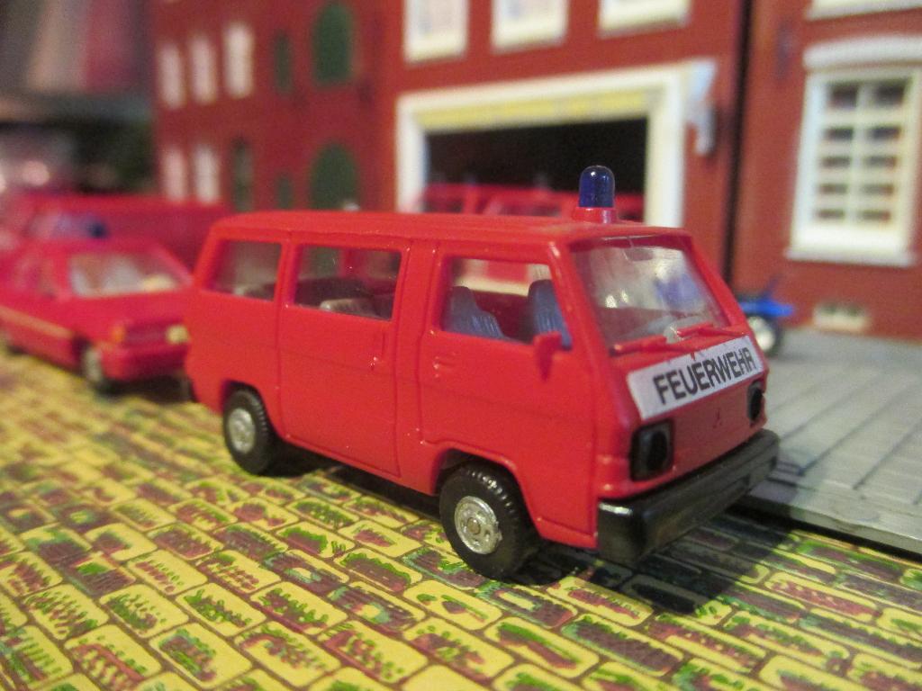 1979 Mitsubishi L300 Manschappenbus Feuerwehr Brandweer #3, Ophalen of Verzenden, Zo goed als nieuw, Bus of Vrachtwagen, Overige merken