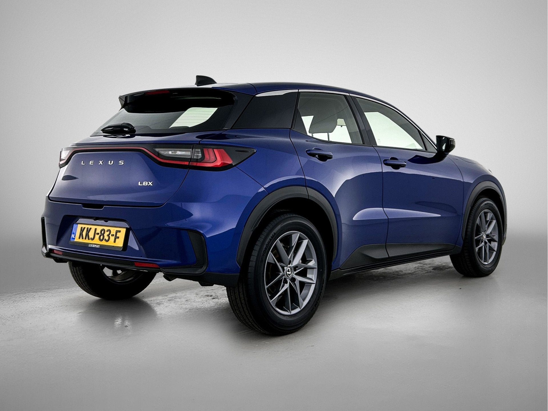 Lexus LBX 2WD | Achteruitrijcamera | Apple CarPlay / Android, Auto's, Gebruikt, Blauw, 1490 cc, Bedrijf
