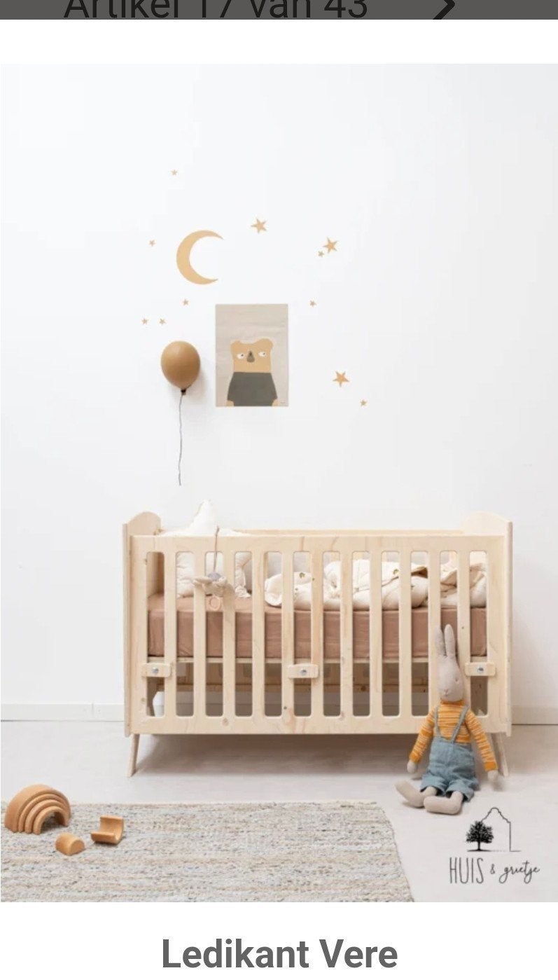 Bijna Nieuw:Houten kinderledikant "Vere", 70 tot 85 cm, Zo goed als nieuw, Minder dan 140 cm, Ophalen